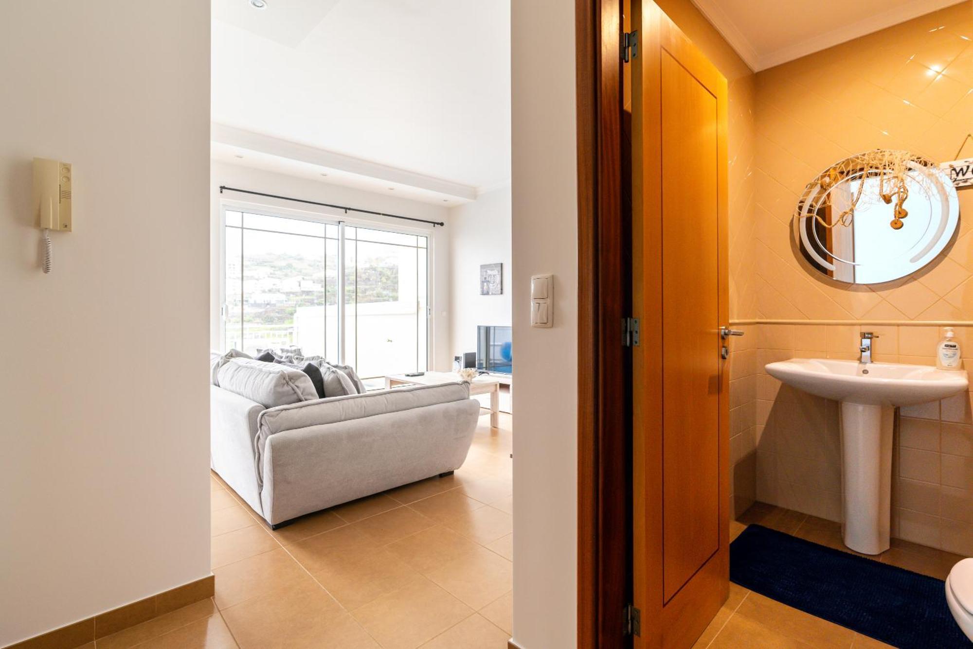 Casa Agrela By Rent2U, Lda Villa Calheta  Bagian luar foto