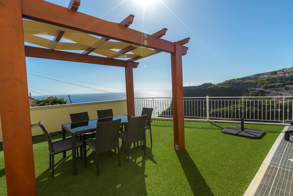 Casa Agrela By Rent2U, Lda Villa Calheta  Bagian luar foto